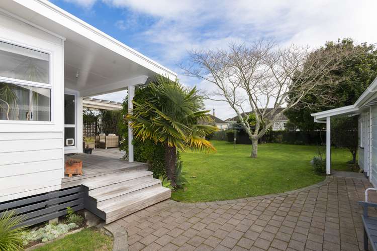 25 Desmond Road Te Hapara_15