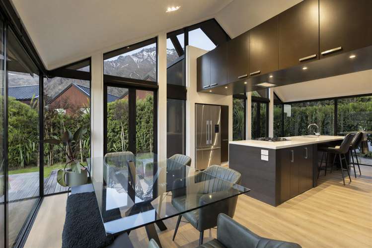 16 Ellesmere Avenue Jack's Point_10