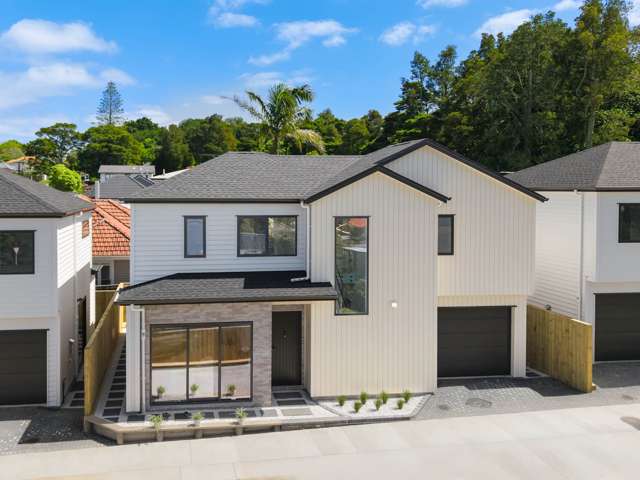 Modern Elegance Meets Spacious Family Living