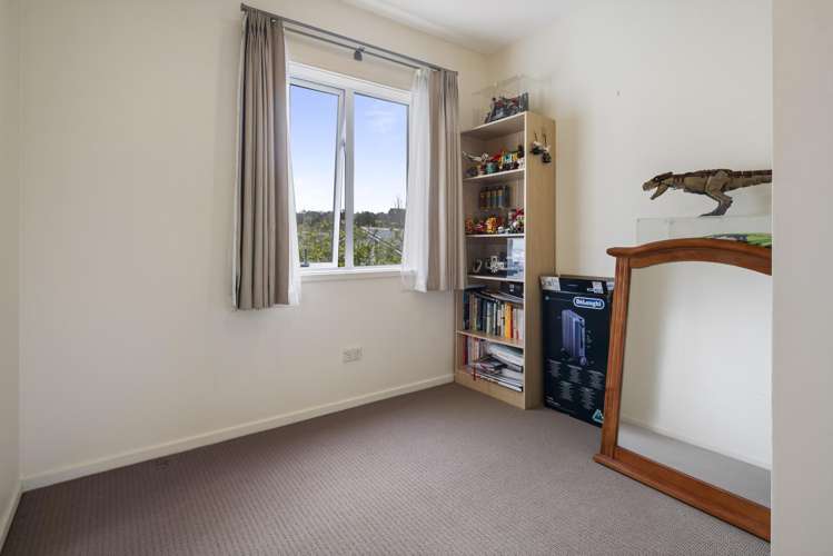 15/30 John Jennings Drive Oteha_12