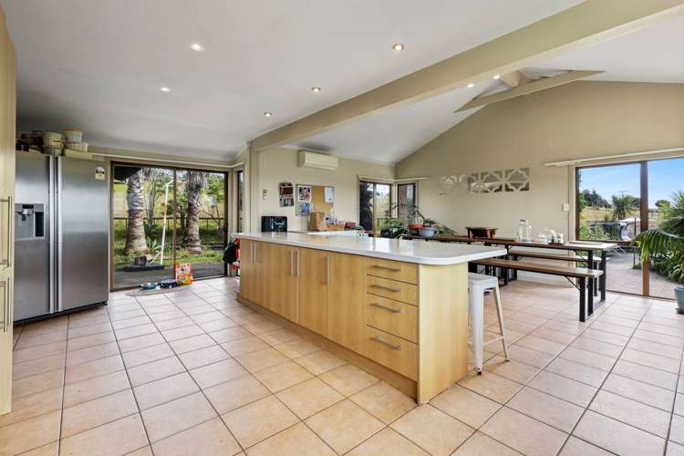 136 Okura River Road Okura_12