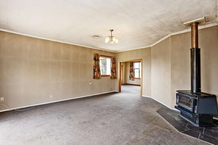 78 East Road Ascot_40