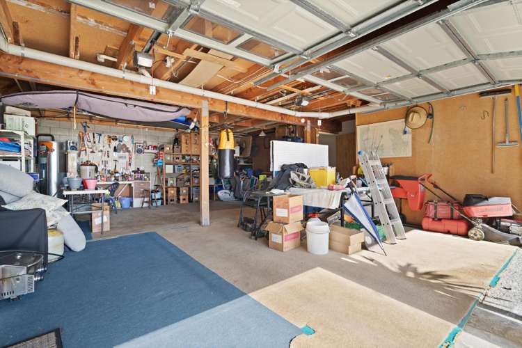 43 Seaview Road Cable Bay_23