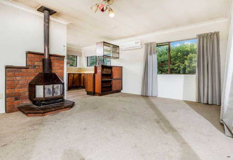 2/1 Claude Brookes Drive Henderson_10