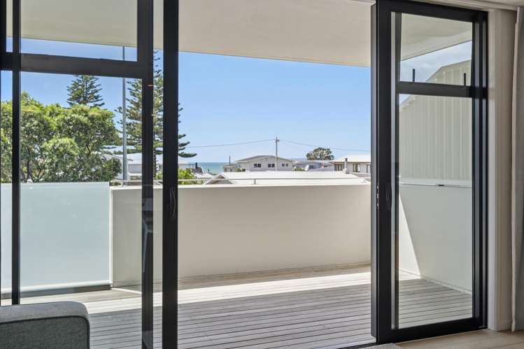 8/392 Hibiscus Coast Highway_3