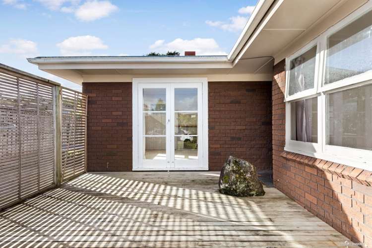 50 Tahi Terrace Glen Eden_10