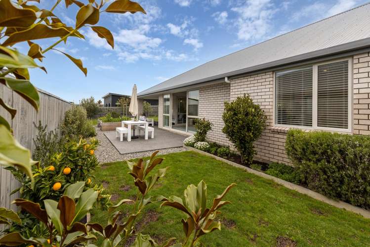 40 Catalina Crescent Burleigh_17