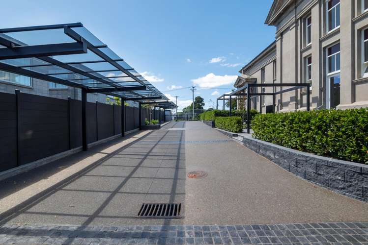 2/16 View Road Mt Eden_31