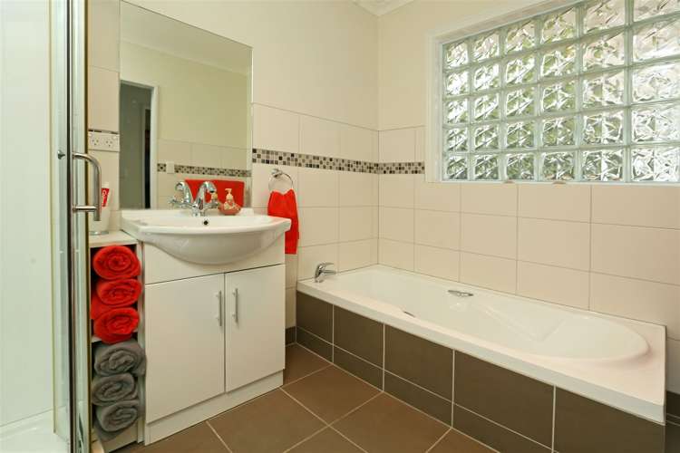 7 Geordie Street Henderson_13