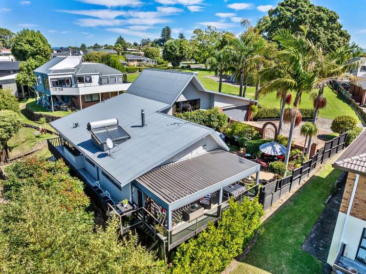 51 Hillcrest Road Otumoetai_27