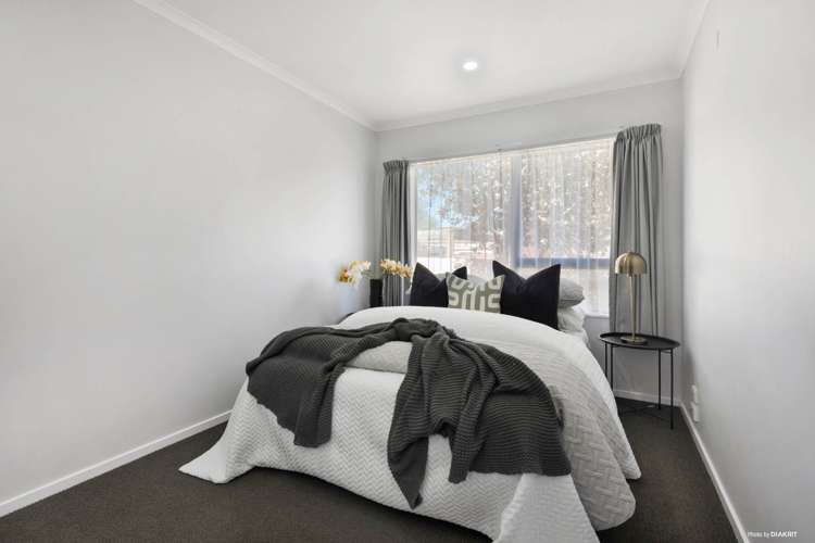 59a Cobham Crescent Kelston_13