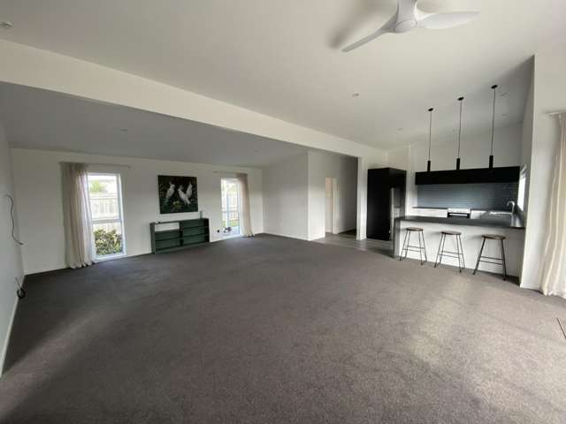 48a Kent Avenue 1234_2