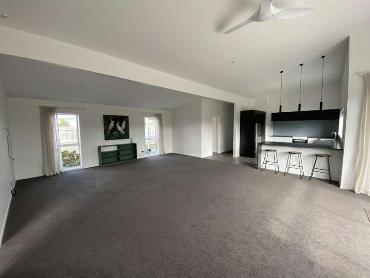 48a Kent Avenue 1234_2