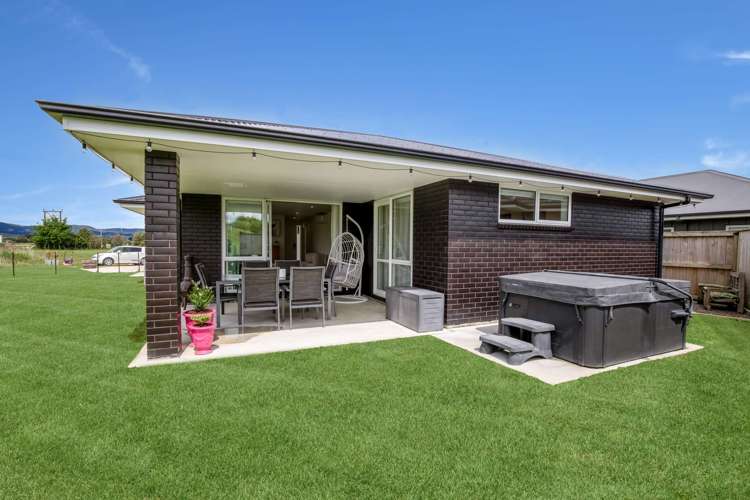 7 Magnolia Lane Kelvin Grove_31