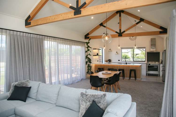 6 Hikuwai Drive Albert Town_18