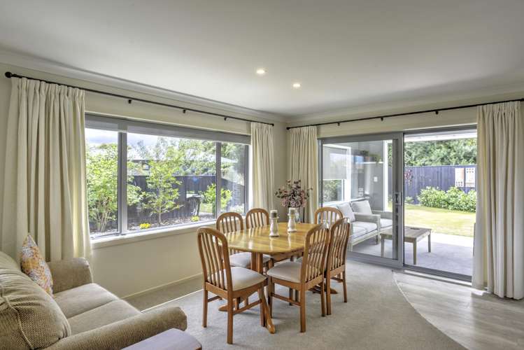 74 Feist Street Carterton_5