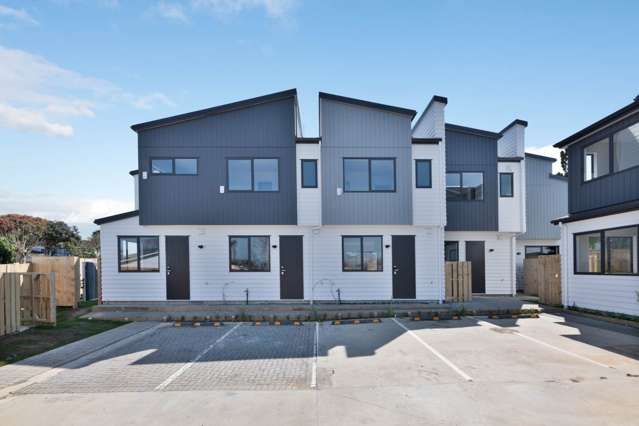 1/10 Becker Drive Manurewa_2