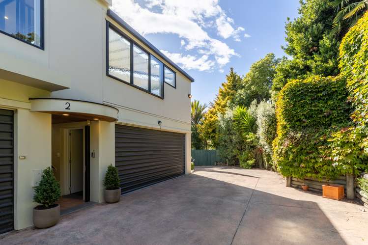 2/27 Shelbourne Street Nelson City_16