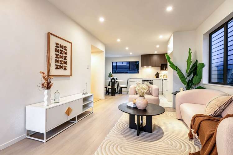 273 Don Buck Road Massey_11