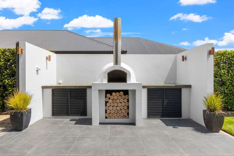 2 Araucana Way Burwood_8