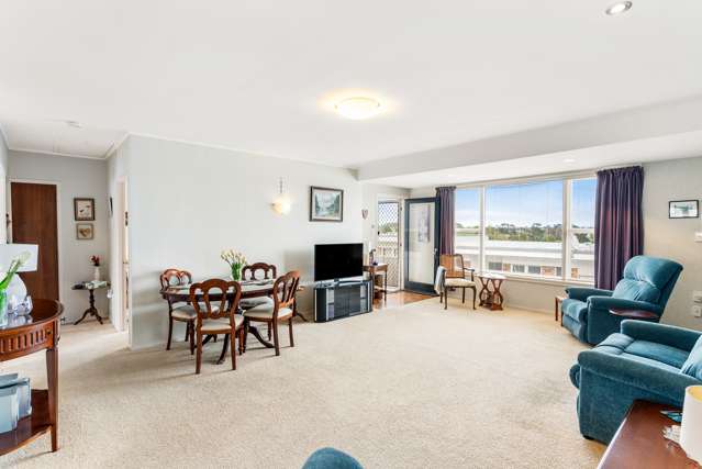 2/14b Penney Avenue Mount Roskill_2