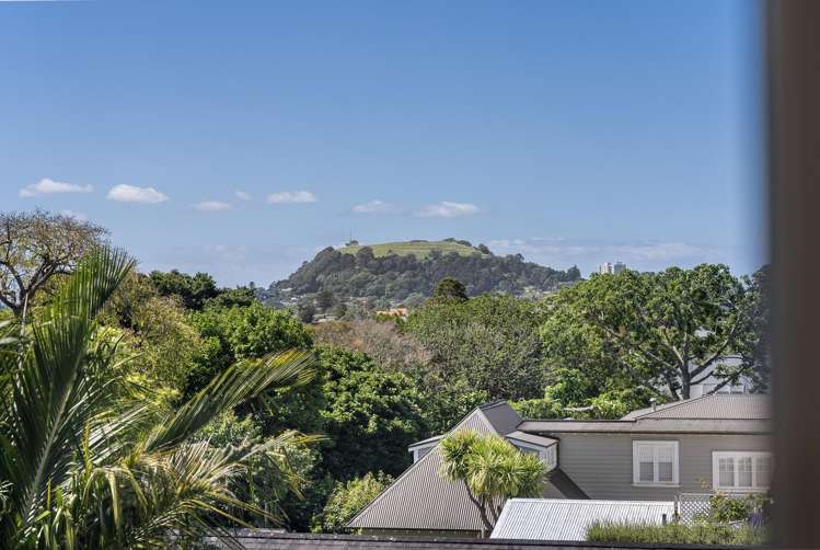 31 Coronation Road Epsom_15