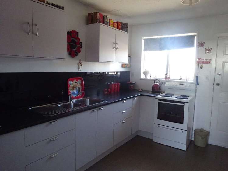 2/16 Allens Road Allenton_2