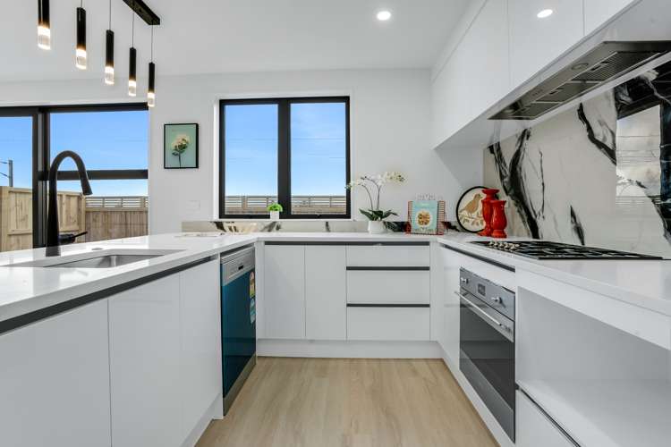 34 Kapia Drive Takanini_5