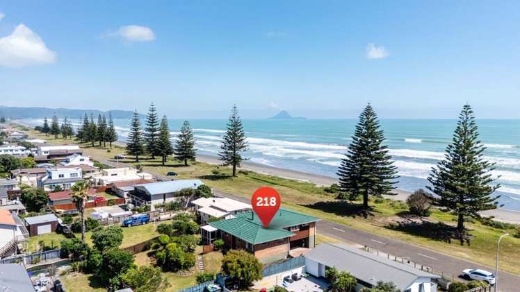 218 Ocean Road Ohope_32
