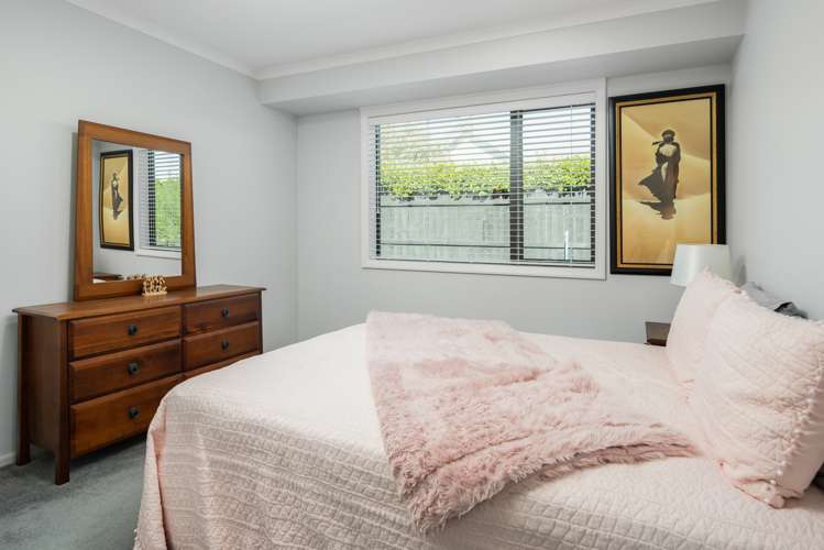 3 Nottinghill Drive Springlands_10