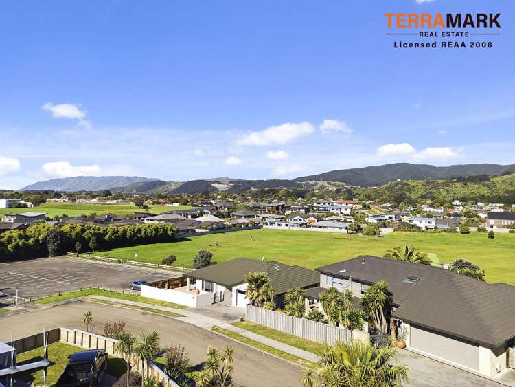 2 Metzenthin Close Raumati South_18