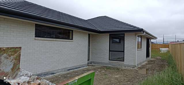 6 Jasmine Street Woodend_1