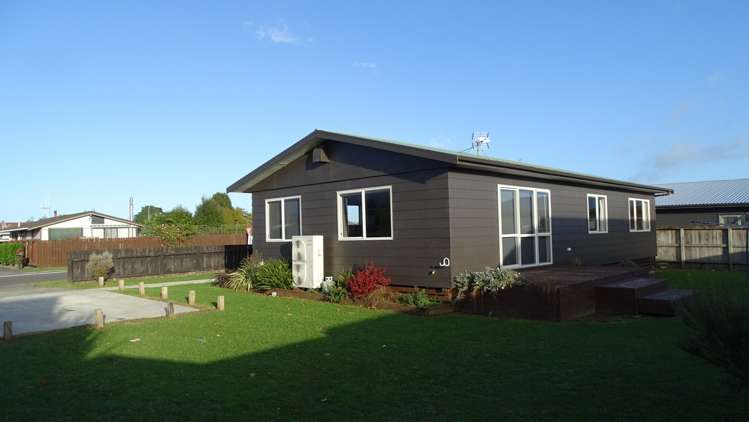 3 Fuller Close Levin_4