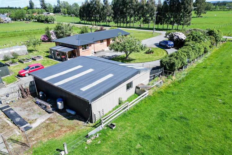 20 Cross Road Winton_64