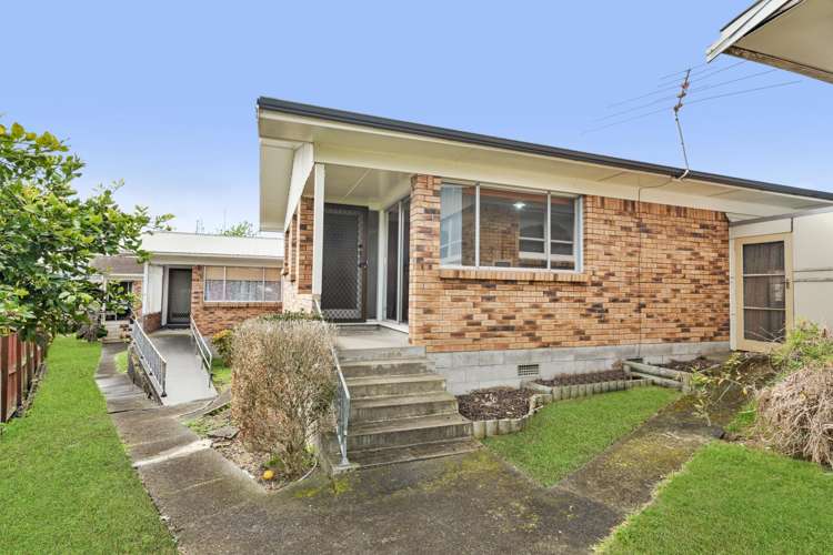 2/32 Coles Crescent Papakura_12