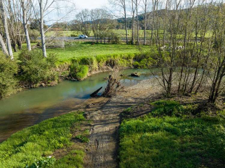 10 Doel Road Kawakawa_10