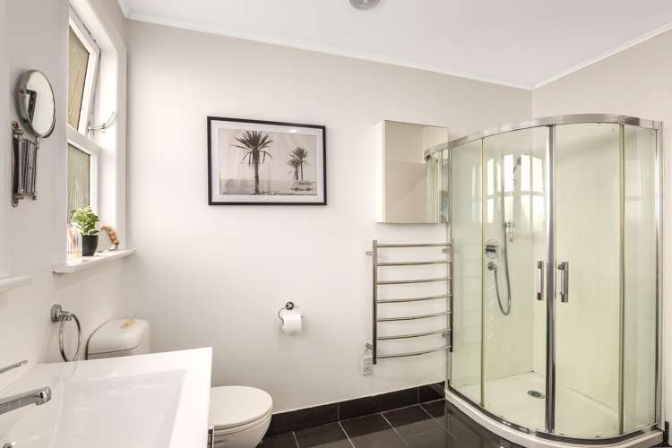 16 Manor Drive Stokes Valley_22