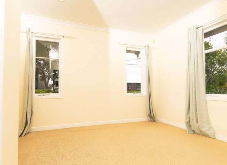 23 Elstree Avenue Glen Innes_5