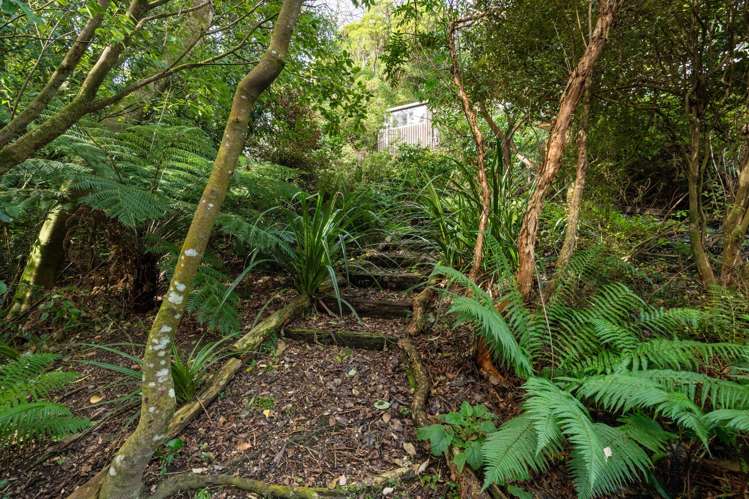 23 & 23A Porterfield Street Macandrew Bay_27