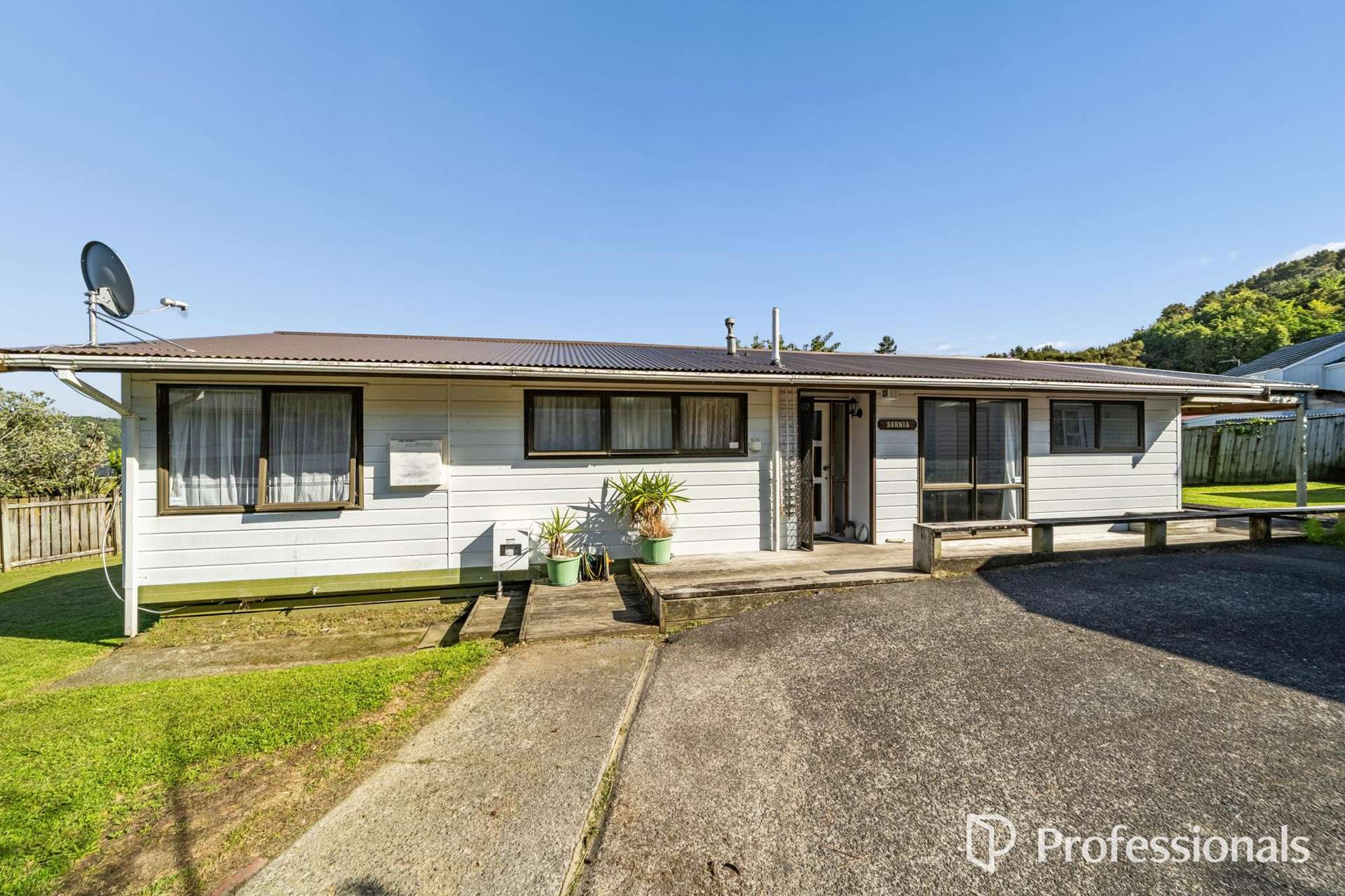 41 Antrim Crescent Wainuiomata_0