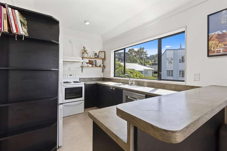 28 Hudson Street Island Bay_3