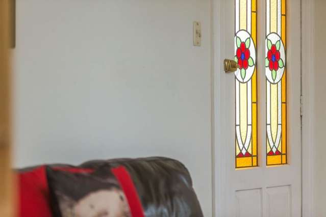 67 Old Lake Road Narrow Neck_3