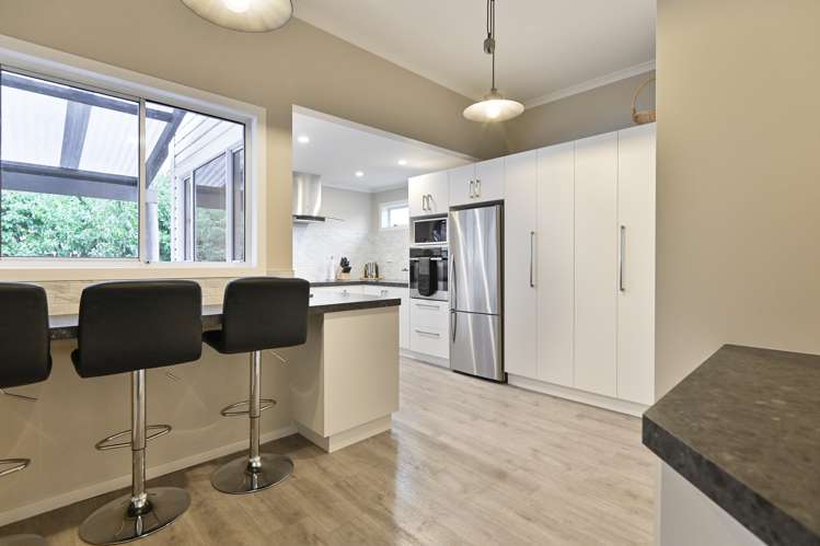 1002 Southland Road Raureka_10