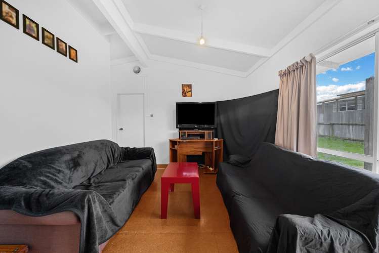 29 MCSHANE STREET Pukekohe_4