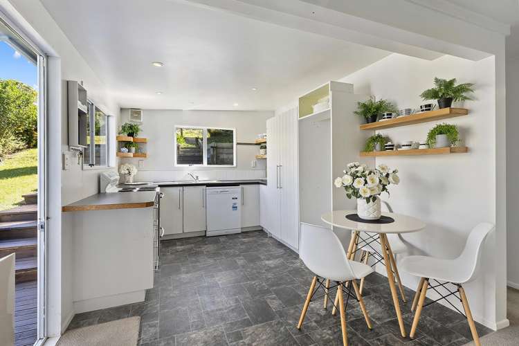 7 Onepoto Road Titahi Bay_7