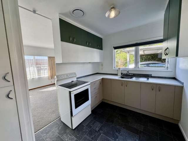 71A Ocean View Road Hillcrest_1