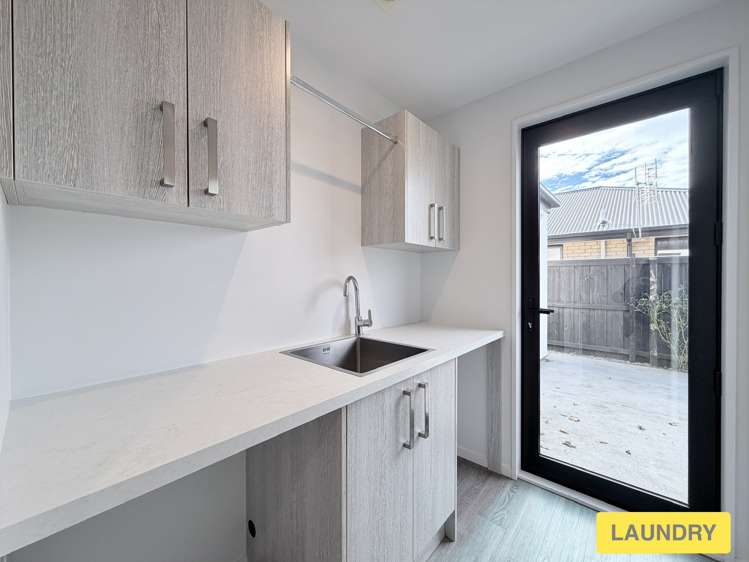 12 Northmoor Boulevard Rolleston_20
