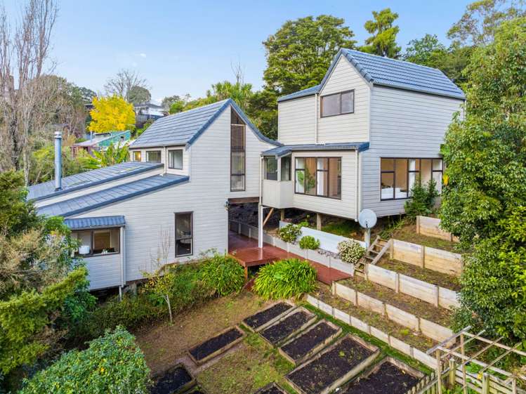34 Castleton Drive Mellons Bay_22