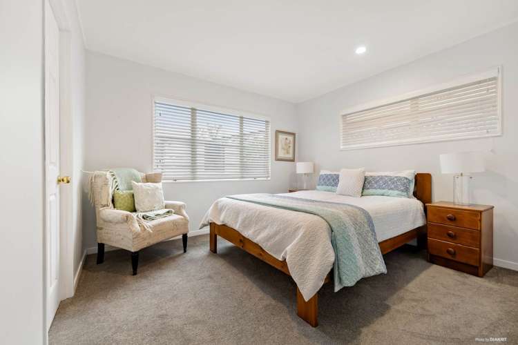 1/6 Emma Court Northpark_9