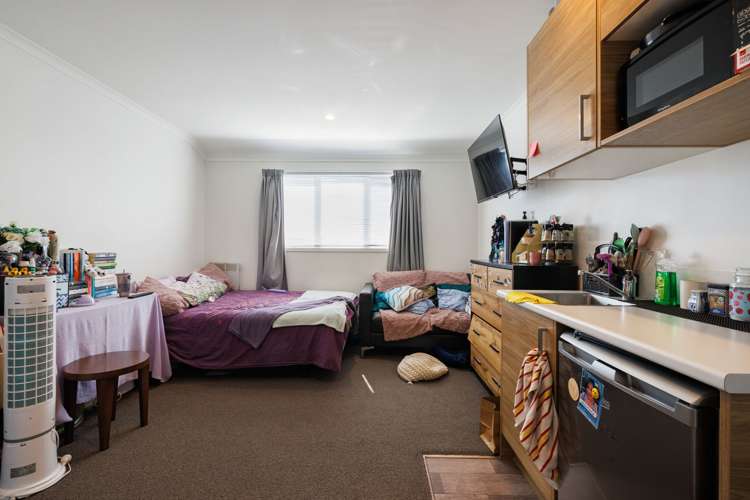 2/30 Beatty Street Melville_17
